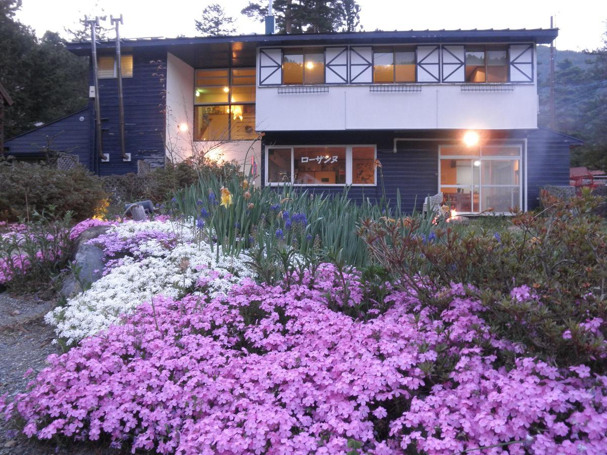 Pension Lausanne Fujikawaguchiko Exterior photo